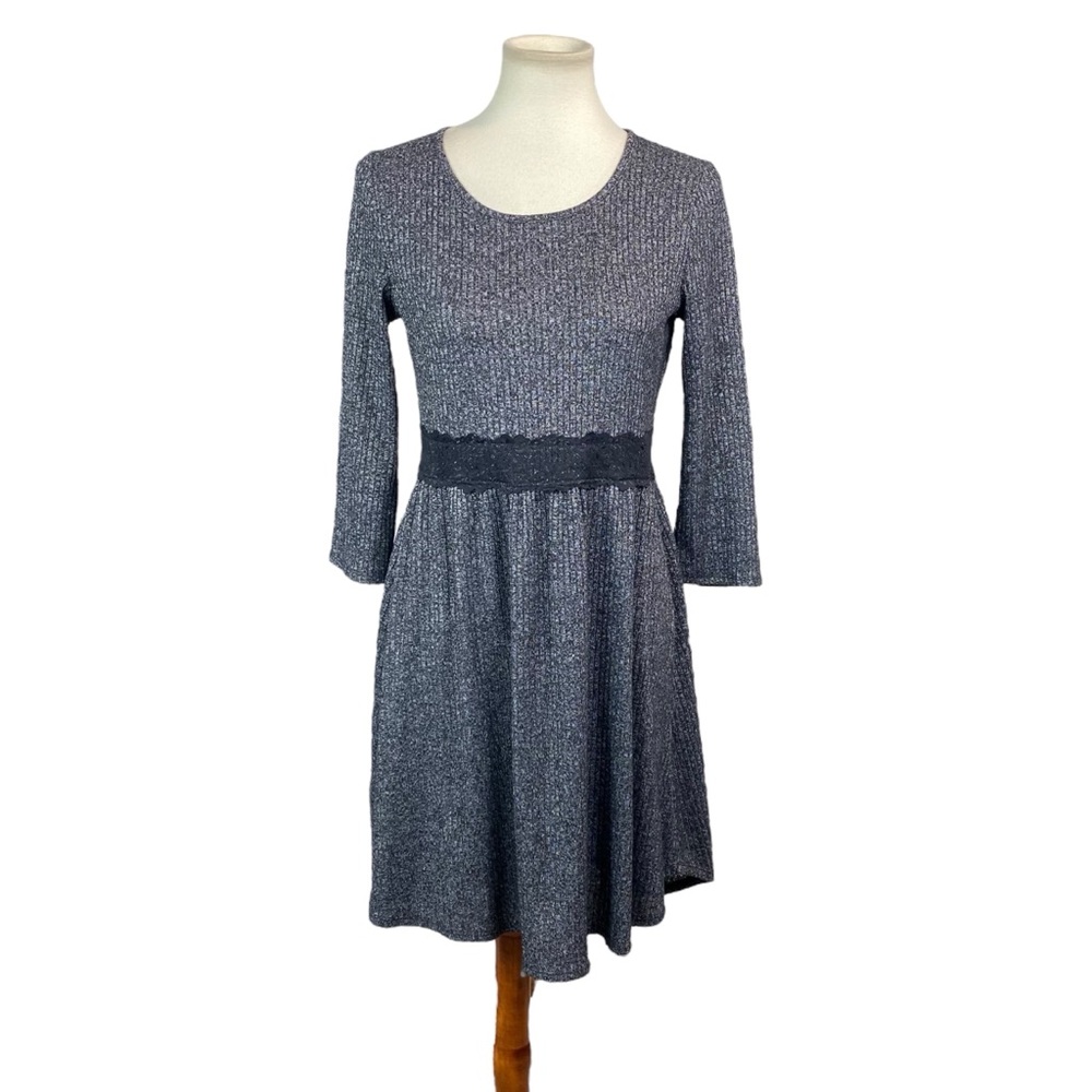 Woman’s Maurices lightweight ribbed sweater dress size M